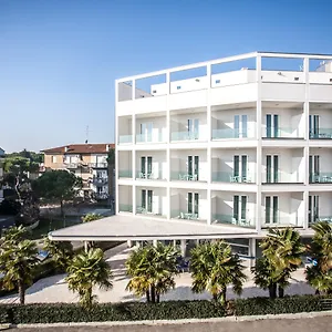 Oceanomare 3*, Punta Marina Italien